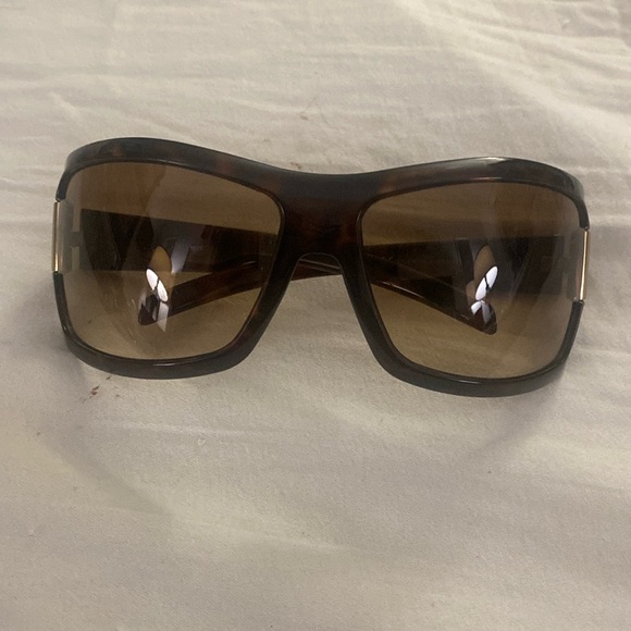 Gucci GG 1546 Tortoise Shell Women's Sunglass Frame 66-16-120. EUC - Picture 10 of 12